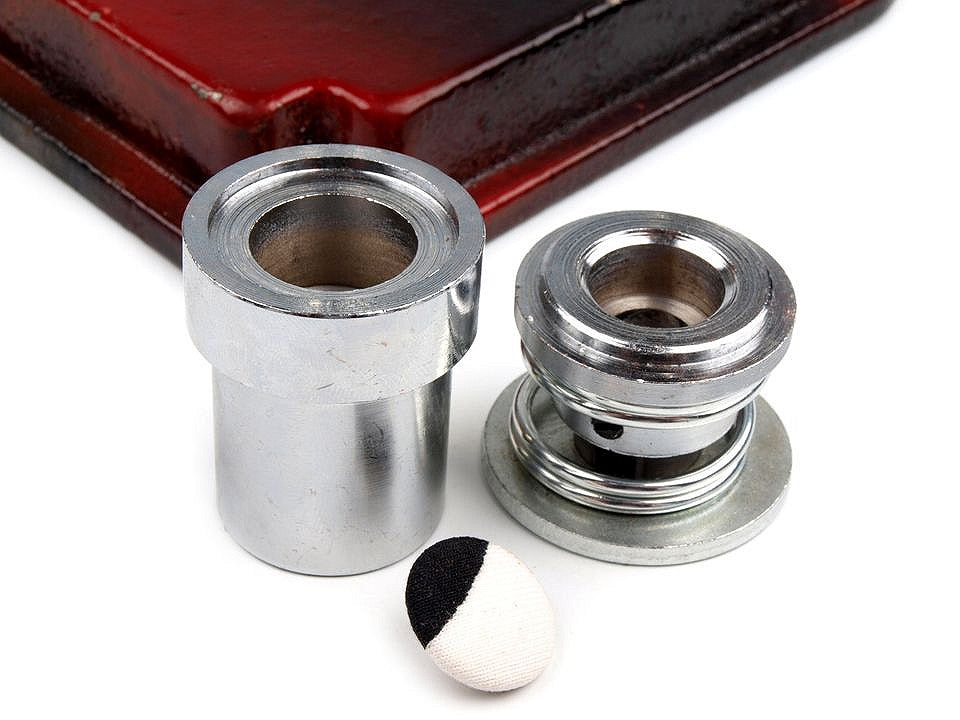 Bouton auto-couvert métallique, taille 32'