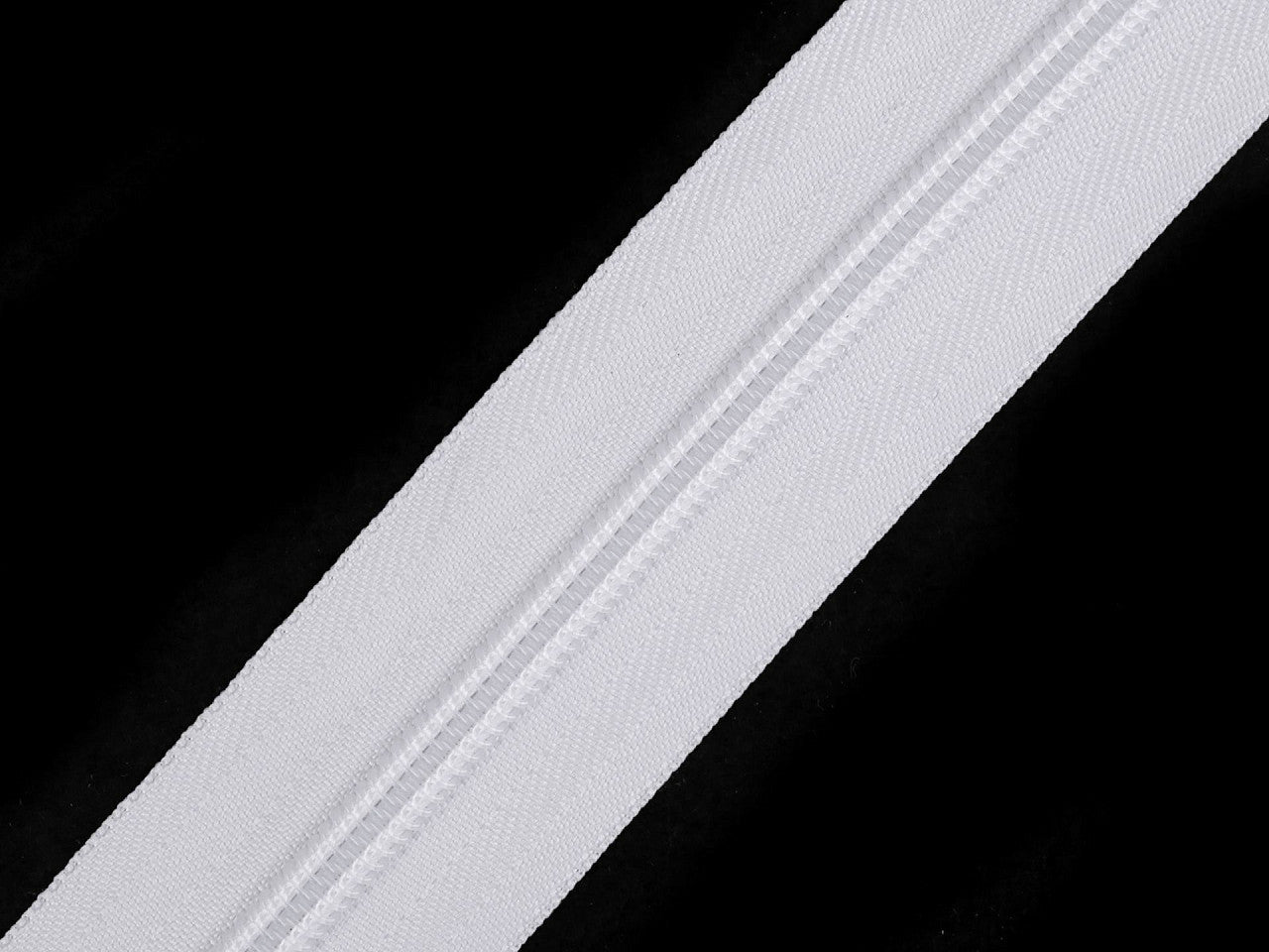 FAG continue en nylon, N<sup>o</sup> 5