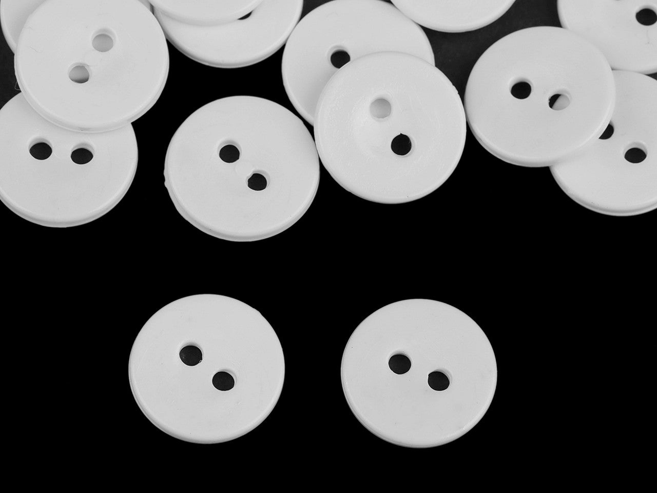 Boutons transparents, tailles 24', lavables jusqu’à 95 ° C