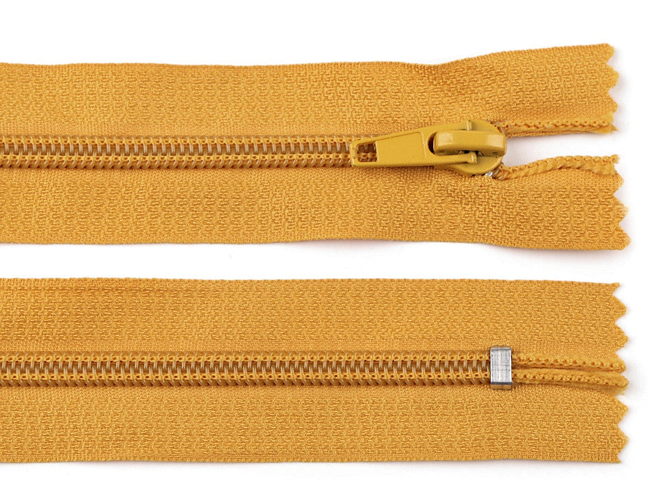 FAG en nylon, No 5, extrémité fermée, 18 cm, POL