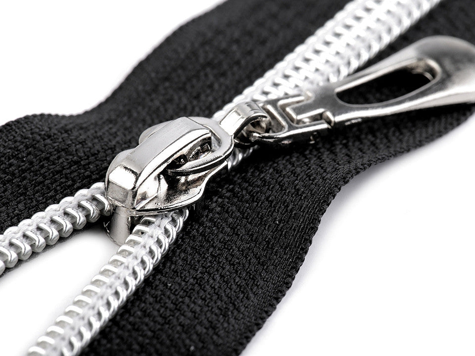 FAG en nylon avec dents argentées, No 7, longueur 60 cm