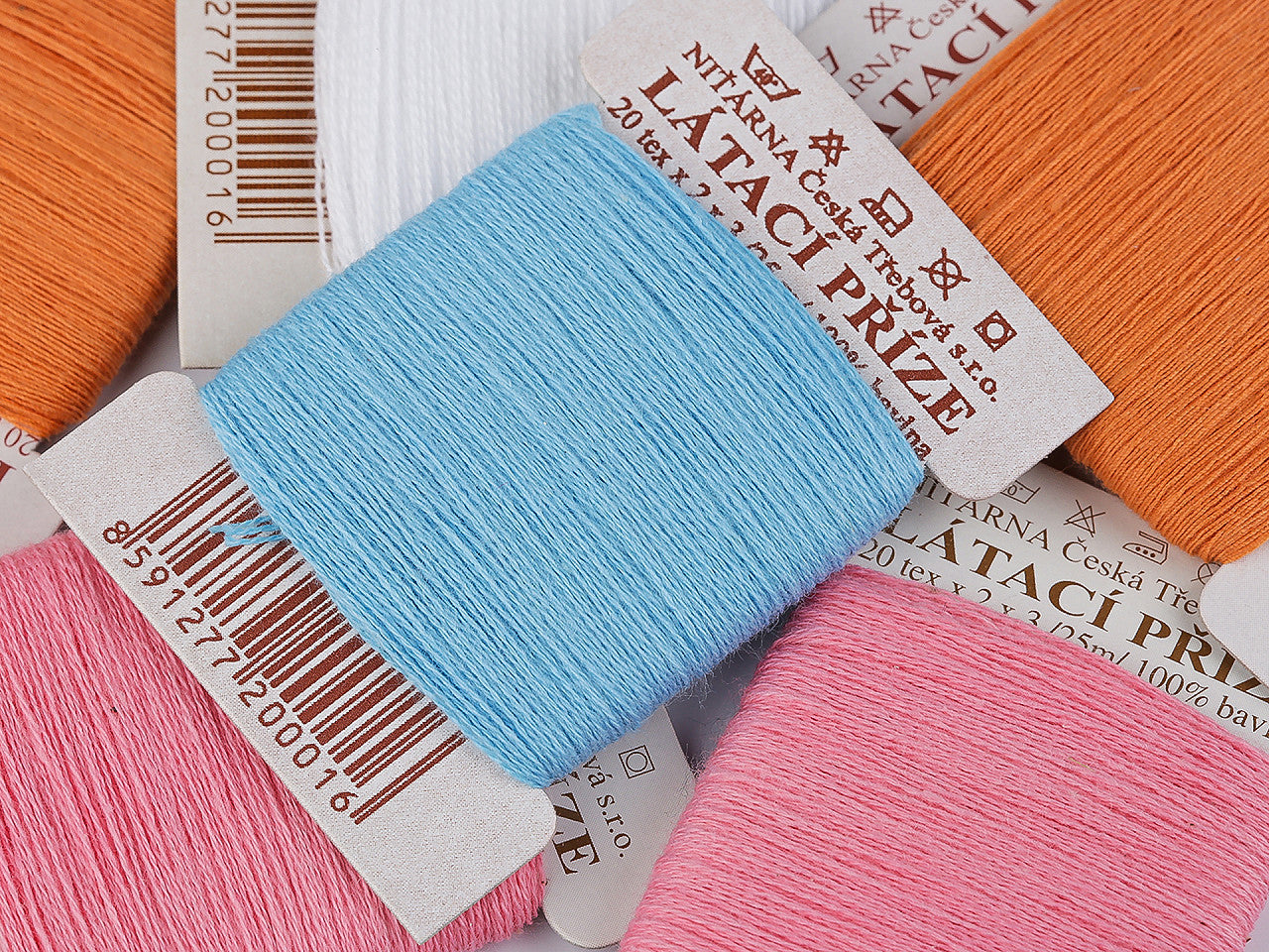 Fil à repriser, NITARNA République tchèque. - 20pc