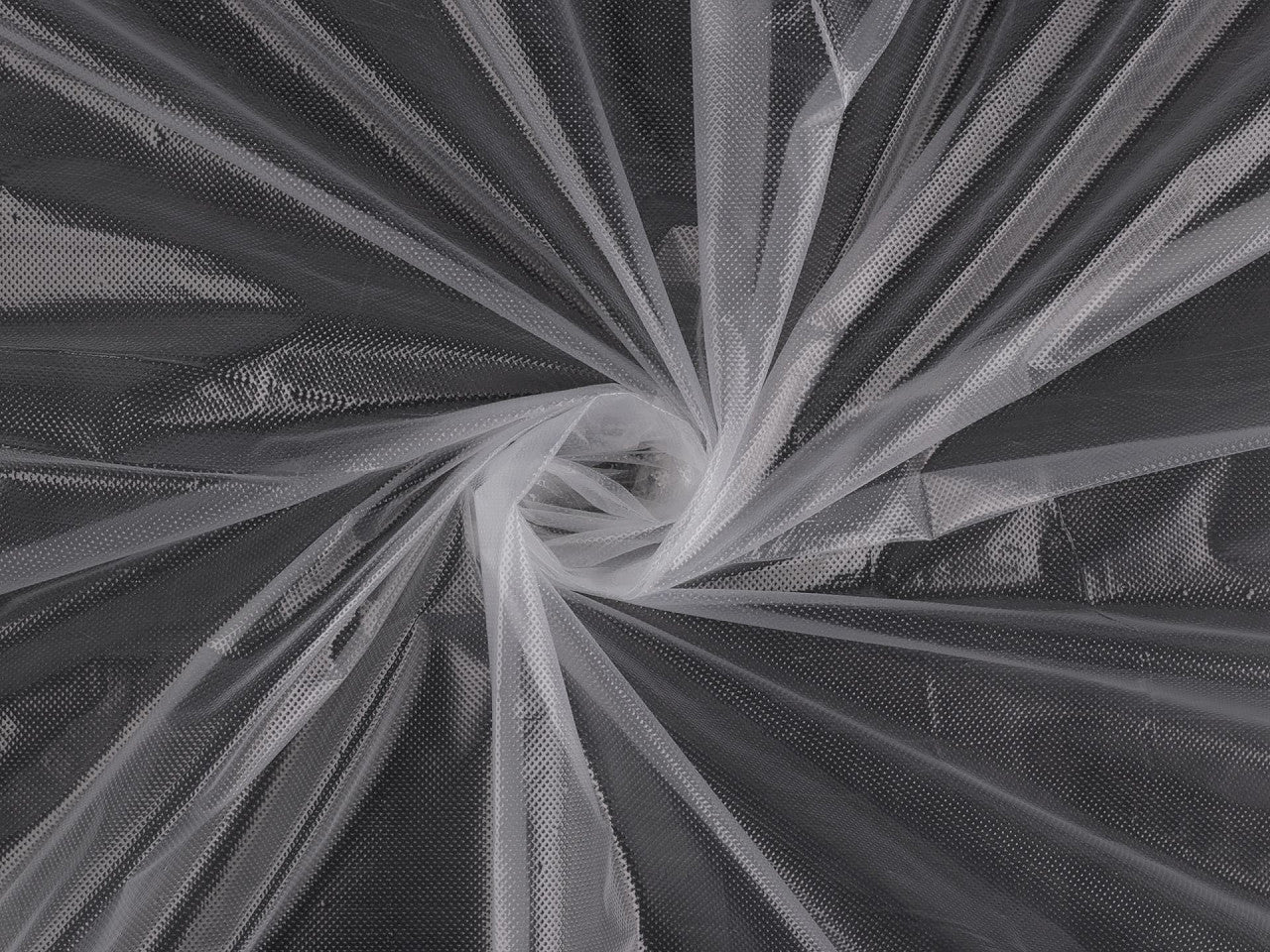 Film pour machine à broder, soluble dans l’eau, largeur 100 cm