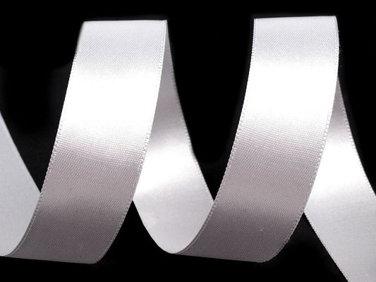 Ruban satiné double face, largeur 24 mm