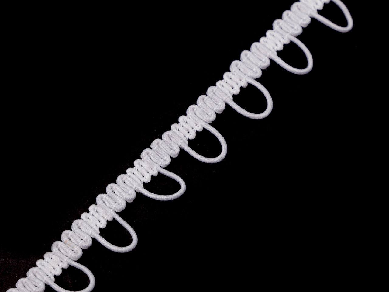 Liseré tressé avec boucles extensibles pour boutons, largeur 15 mm