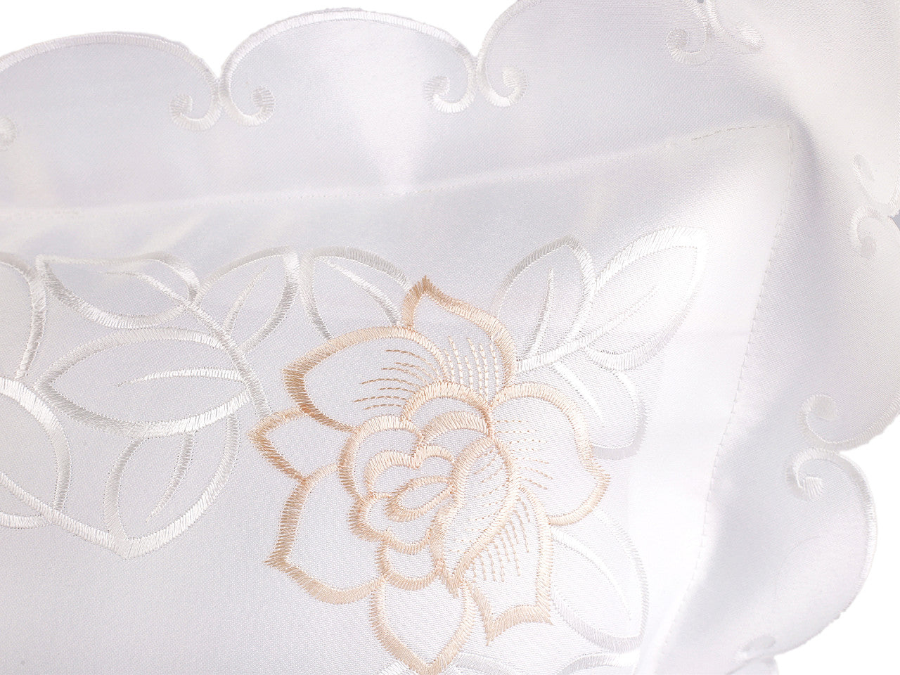 Housse de coussin brodée, 45 x 45 cm