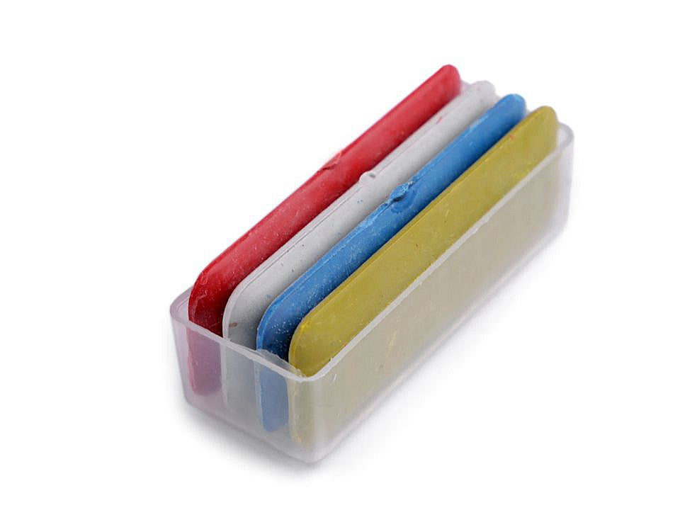 Lot de 4 craies de tailleur dans une boîte