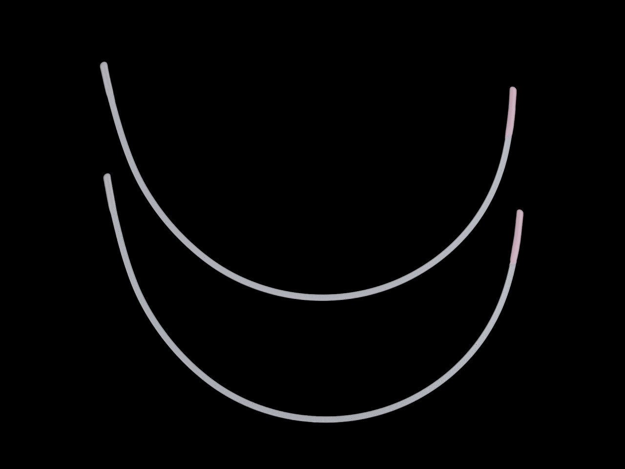 Armature métallique pour soutien-gorge, plate