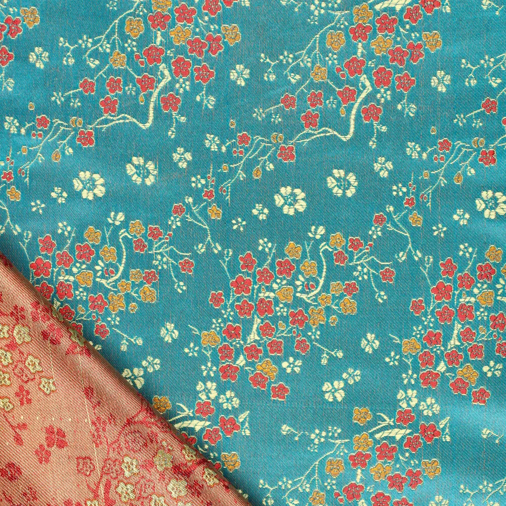 Tissu brocart motif daisy