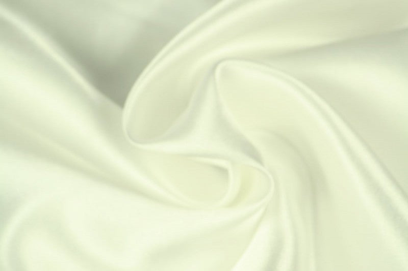 Satin (polyester) en précommande par 2 mètres