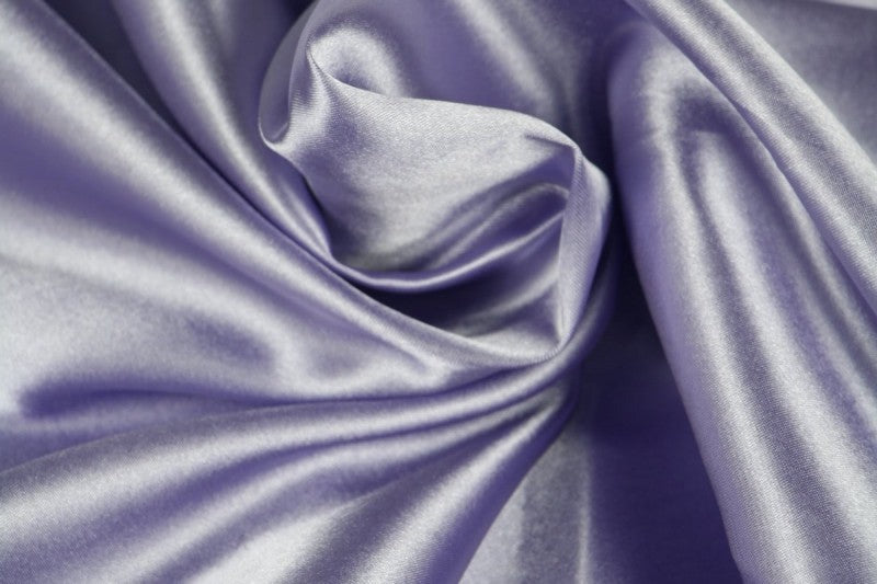 Satin (polyester) en précommande par 2 mètres