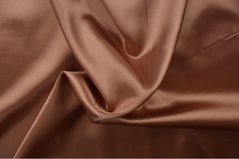 Satin (polyester) en précommande par 2 mètres