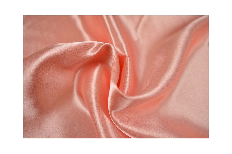 Satin (polyester) en précommande par 2 mètres
