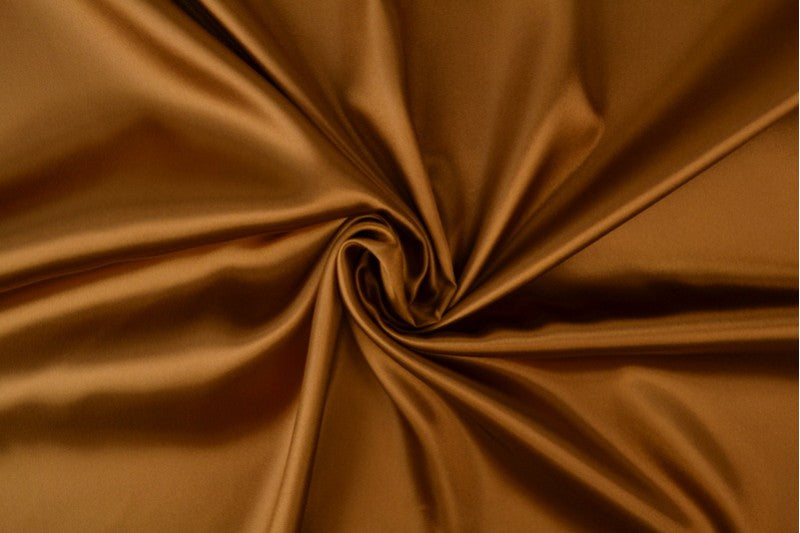 Satin (polyester) en précommande par 2 mètres