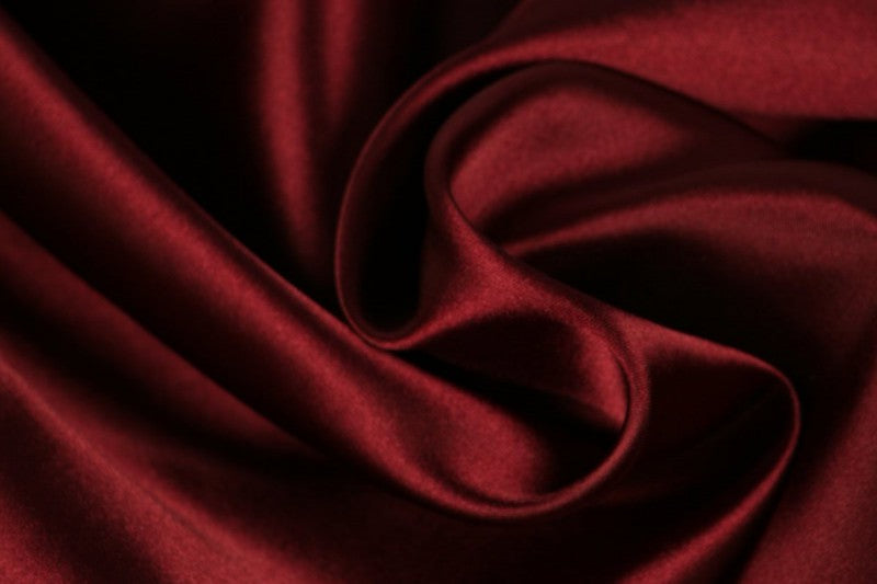 Satin (polyester) en précommande par 2 mètres