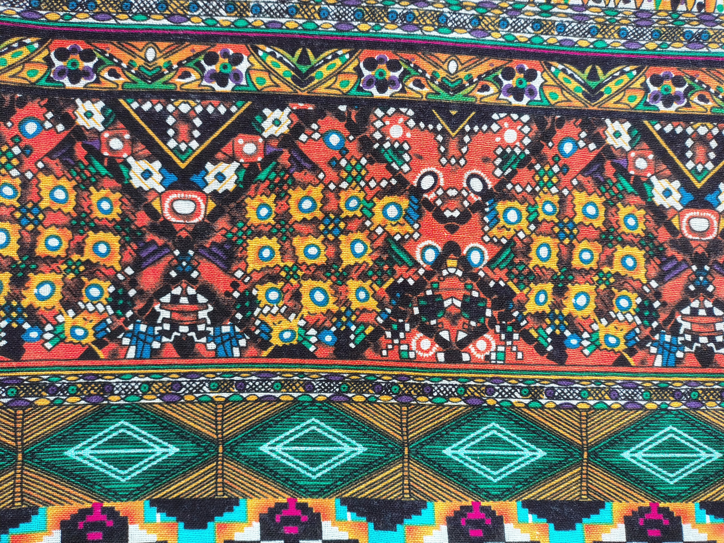 Coupon Coton motif ethnique 220x140cm